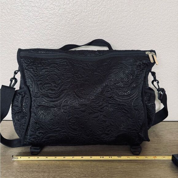 LeSportsac Convertible 2-in-1 Black Weekender Laptop Duffel Bag Travel Backpack main image 3